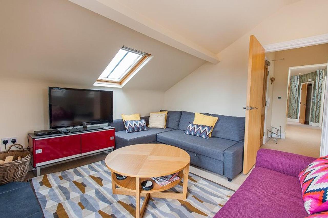 Priory House Apartments Йорк Экстерьер фото